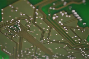 中國(guó)移動(dòng)正式發(fā)布兩顆自研通信芯片